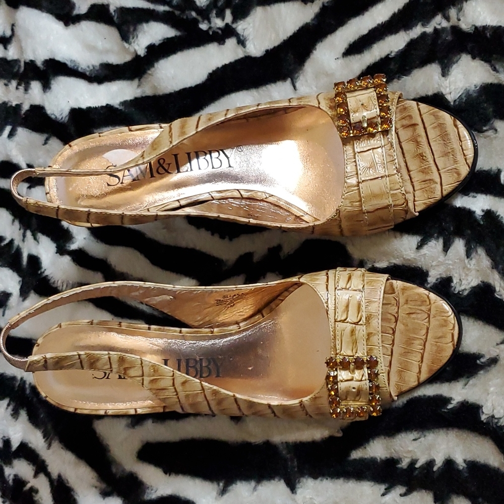 Sam & Libby Leather Open Toe Sling Back Heel Jewel Decorative Buckle Shoe EUC